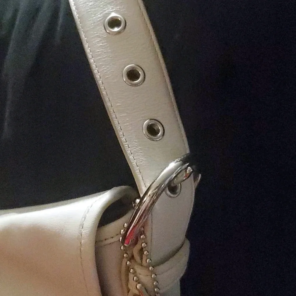Coach classic shoulder